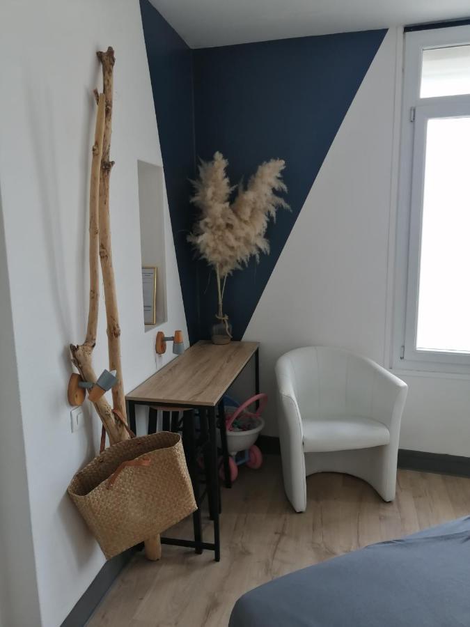 Cosy Ault